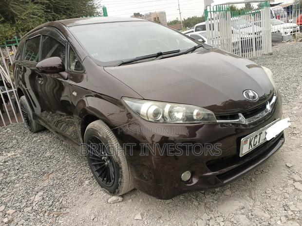 Toyota Wish 2014 Maroon