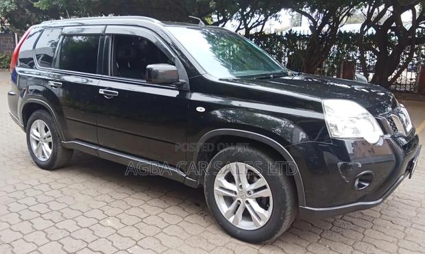 Nissan X-Trail 2012 Black