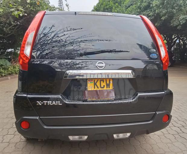 Nissan X-Trail 2012 Black