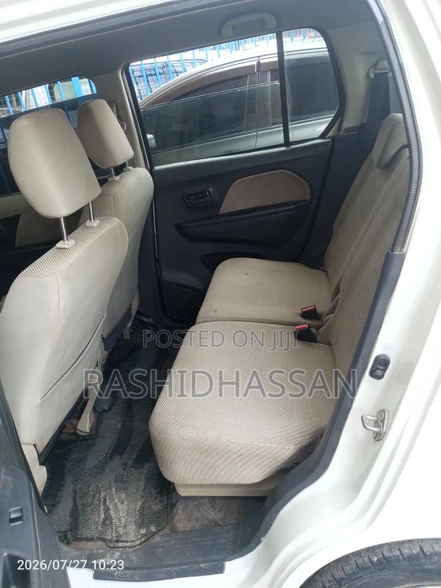 Mitsubishi SpaceWagon 2014 White