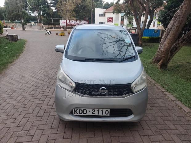 Nissan Dayz 2014 Silver