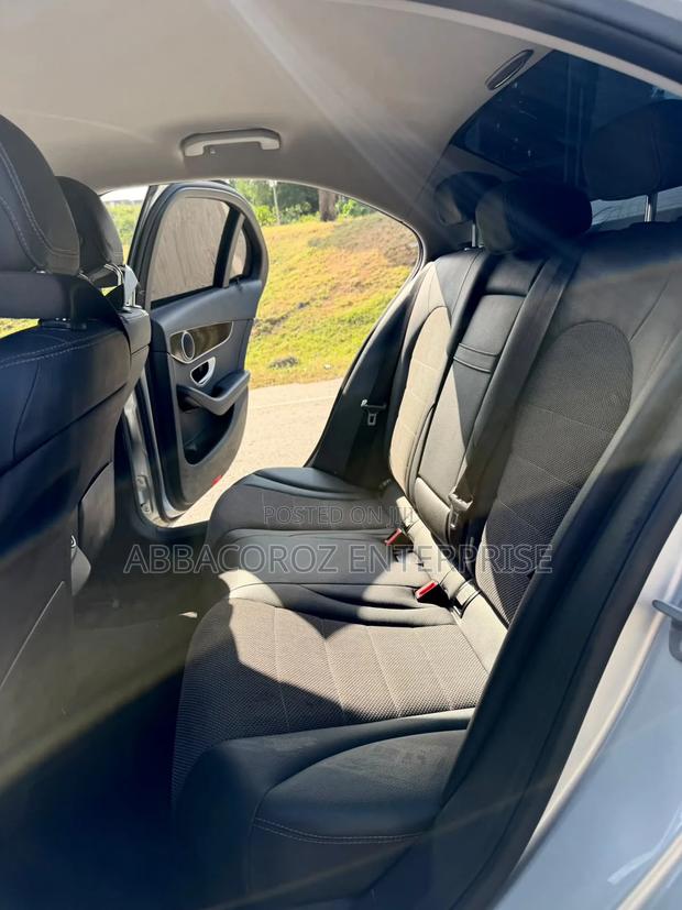Mercedes-Benz C200 2018 Gray