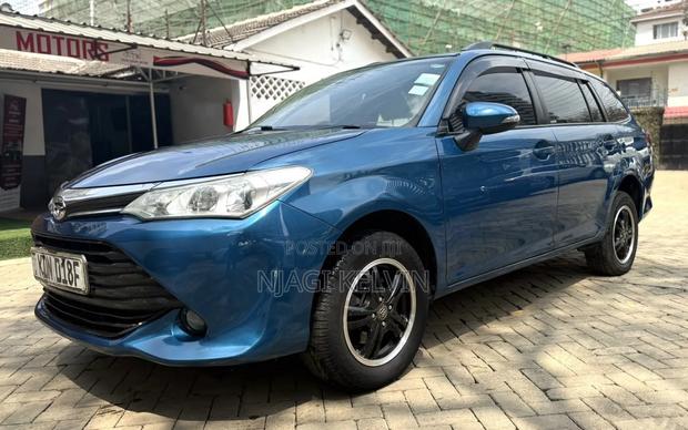 Toyota Corolla Fielder 2015 Blue