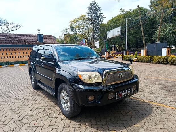 Toyota Hilux Surf 2009 Black