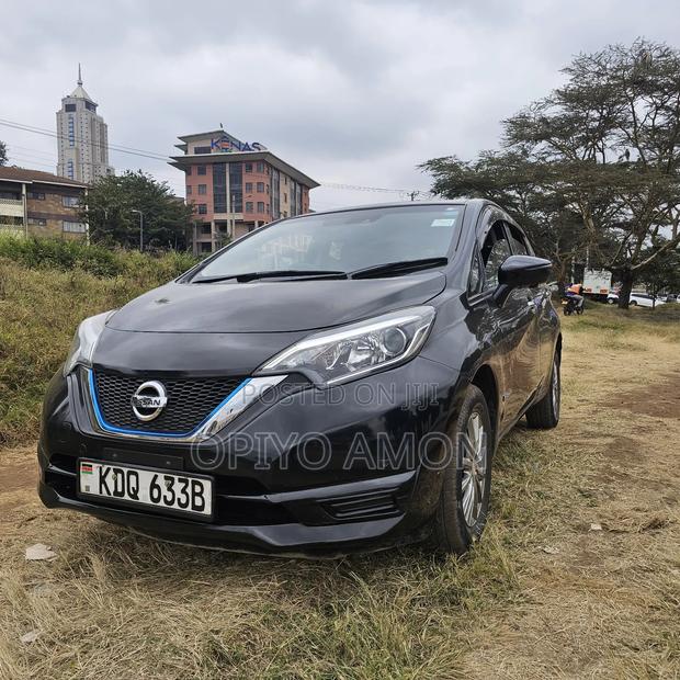 Nissan Note 2017 Black