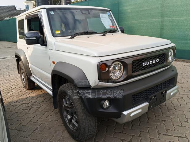 Suzuki Jimny 2019 White
