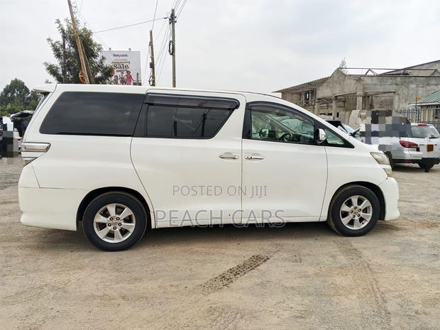 Toyota Vellfire 2012 Pearl