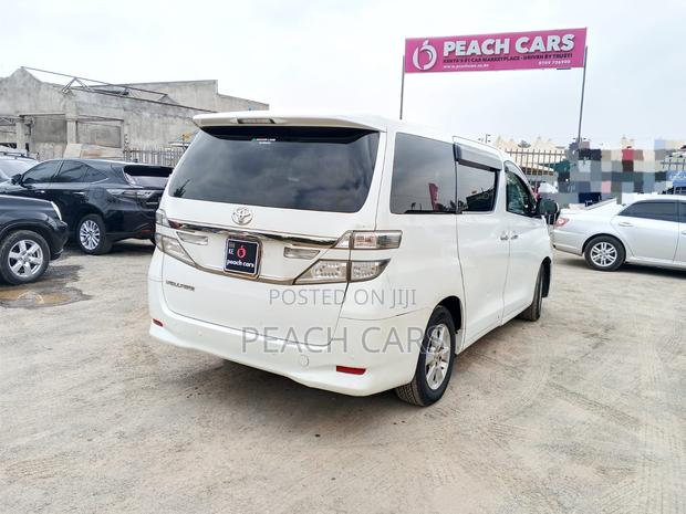 Toyota Vellfire 2012 Pearl