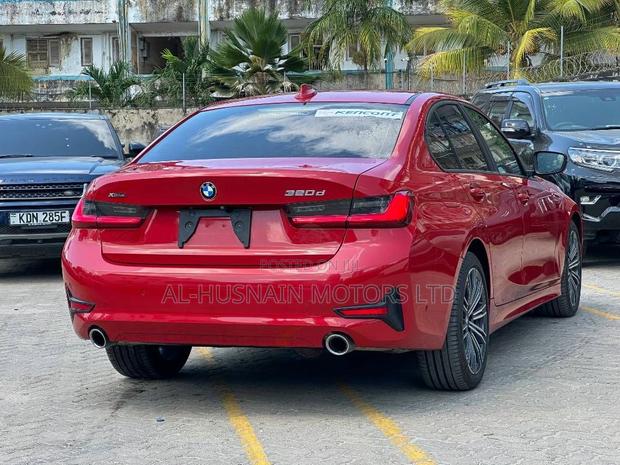 BMW 320d 2019 Red