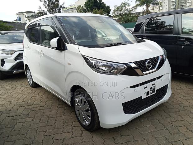 Nissan Dayz 2020 White