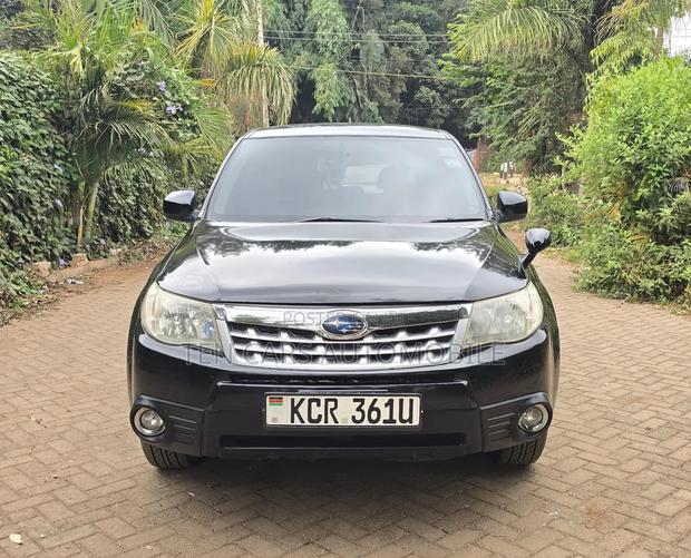 Subaru Forester 2012 Black