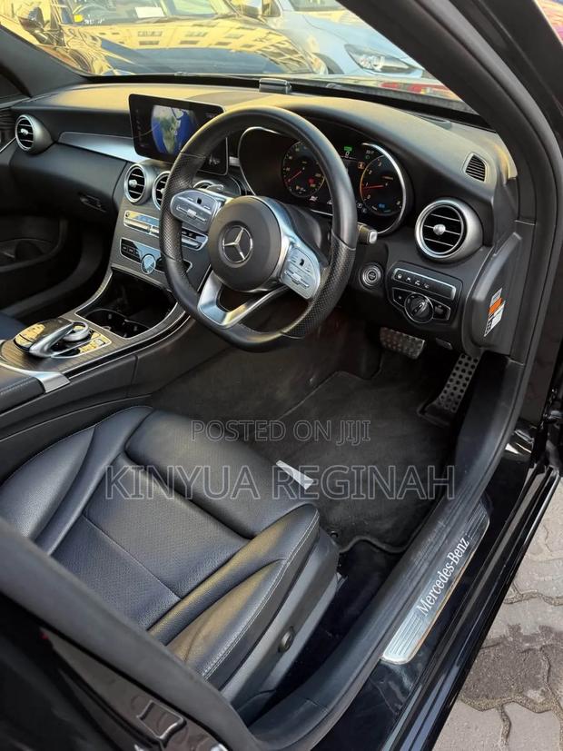 Mercedes-Benz C200 2020 Black