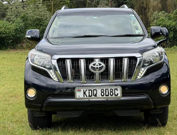 Toyota Land Cruiser Prado 2016 Black