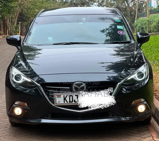Mazda Axela 2015 Black
