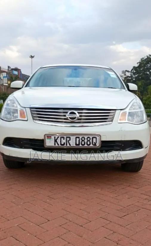 Nissan Bluebird 2012 White