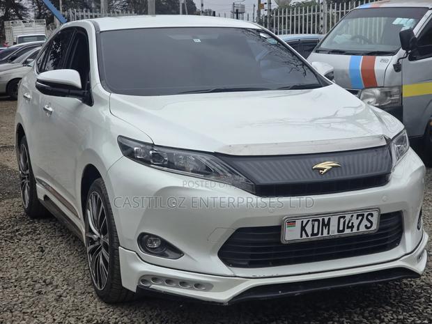 Toyota Harrier 2016 White