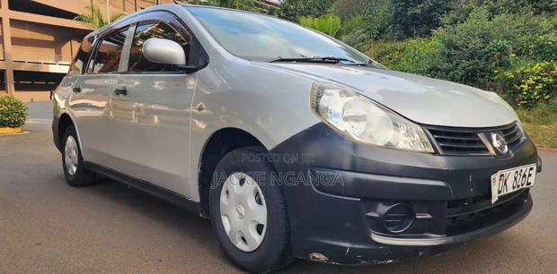 Nissan Advan 2015 Silver