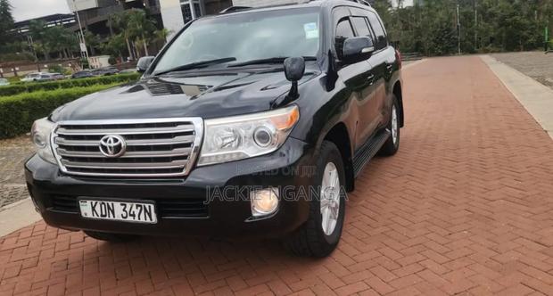 Toyota Land Cruiser 2014 Black