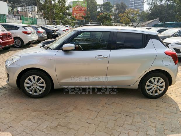 Suzuki Swift 2020 Silver