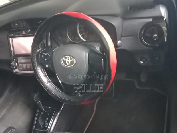 Toyota Corolla Fielder 2016 Black