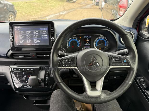 Mitsubishi EK Wagon 660 Hybrid FWD 2019 Red