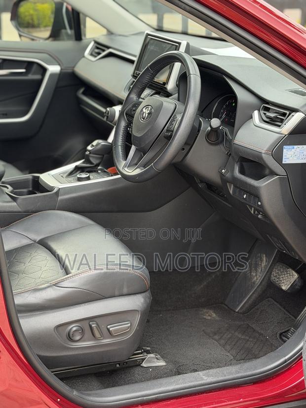 Toyota RAV4 Adventure 2019 Red