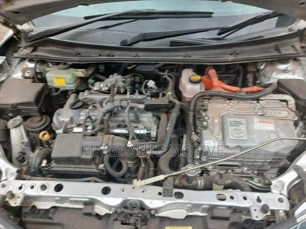 Toyota Axio 2016 Silver