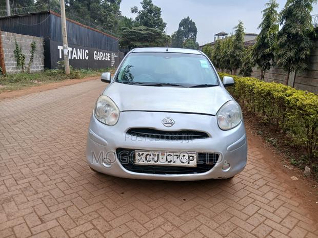 Nissan March 2012 Silver