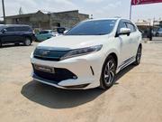 Toyota Harrier 2017 White for sale