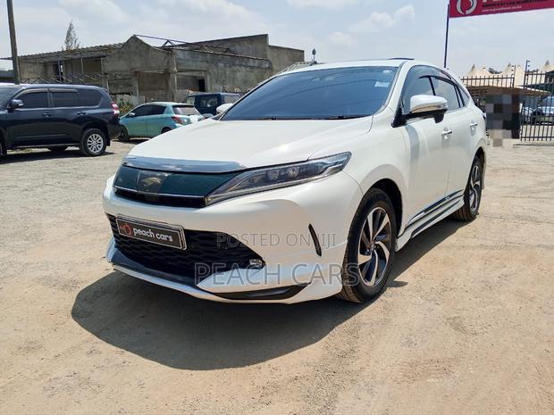 Toyota Harrier 2017 White