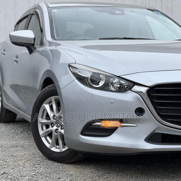 Mazda Axela 2019 Silver