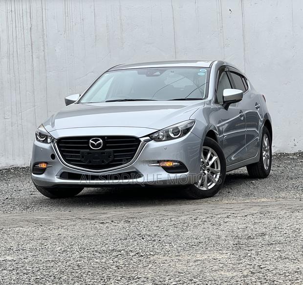 Mazda Axela 2019 Silver