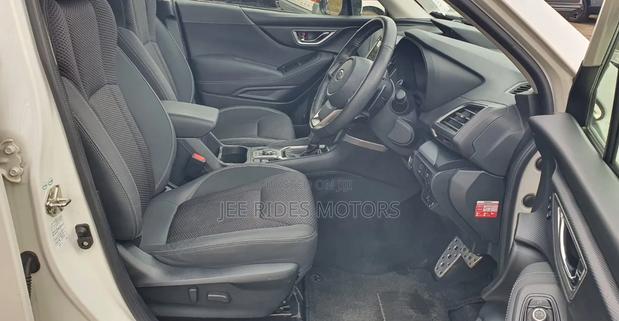 Subaru Forester 2018 Pearl