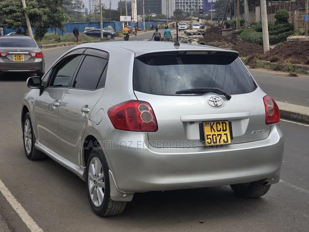 Toyota Auris 2007 Silver