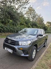 Toyota Hilux 2016 Gray for sale