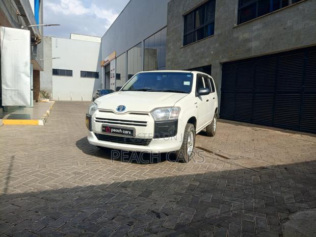 Toyota Succeed 2019 White