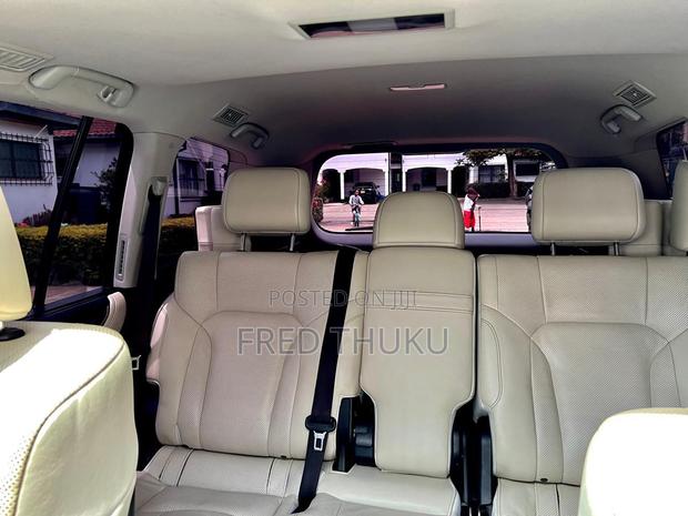 Lexus LX 570 AWD 2016 Black