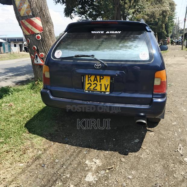 Toyota Corolla 2002 Gray