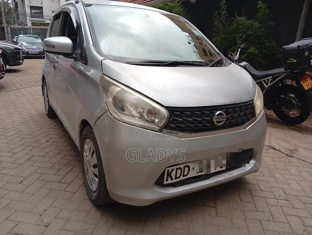 Nissan Dayz 2014 Silver