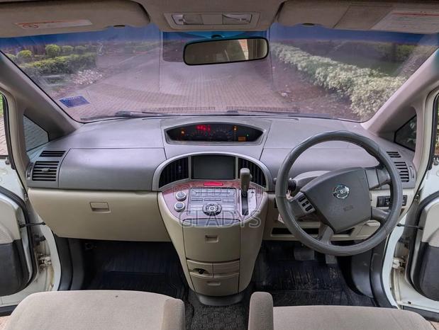 Nissan Presage 2006 White