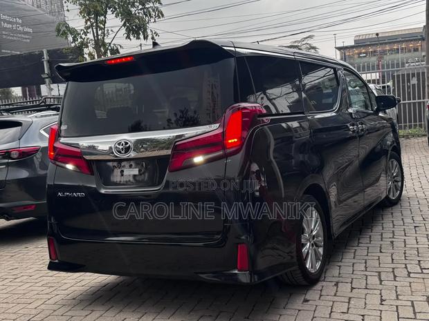 Toyota Alphard 2020 Black