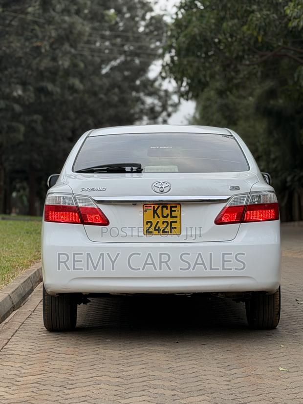 Toyota Premio 1.8 FWD 2009 Beige
