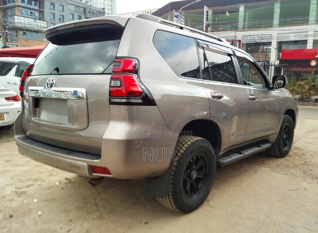 Toyota Land Cruiser Prado 2019 Brown