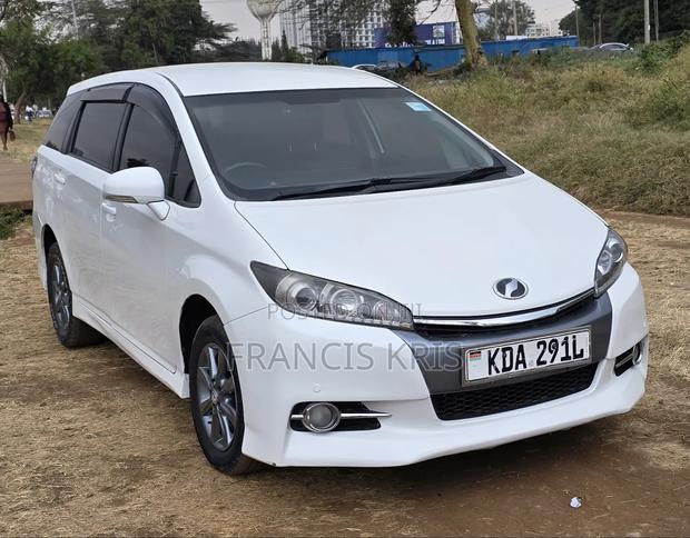 Toyota Wish 2014 White
