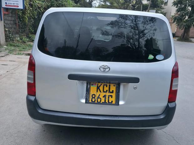 Toyota Probox 2011 Silver