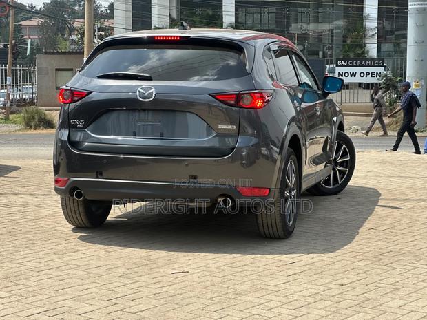 Mazda CX-5 2020 Gray