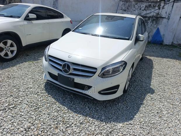 Mercedes-Benz B-Class 2019 White