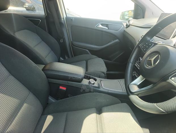 Mercedes-Benz B-Class 2019 White
