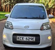 Toyota Porte 2012 Pearl for sale