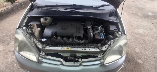 Toyota Prius Base 2002 Silver